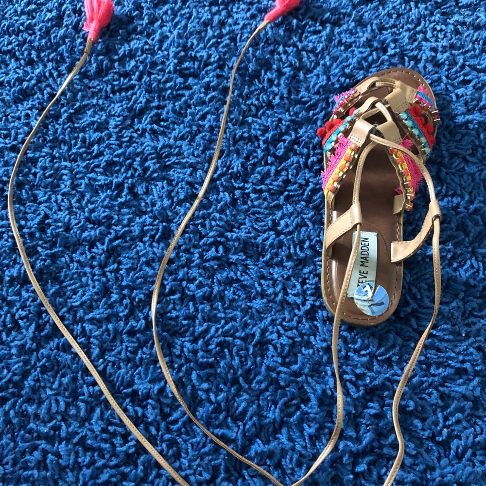 Sandals - Picture 3 of 5